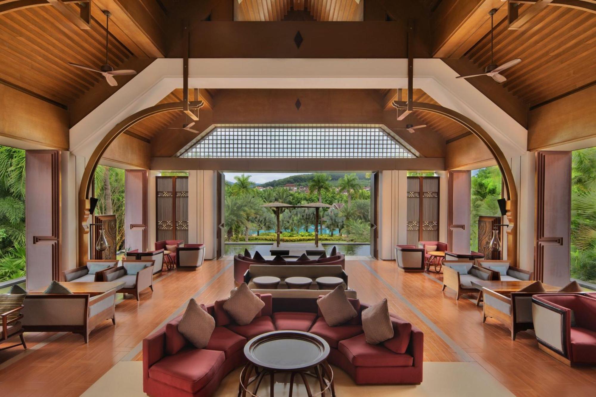 Sheraton Grand Xishuangbanna Hotel Jinghong Exterior photo