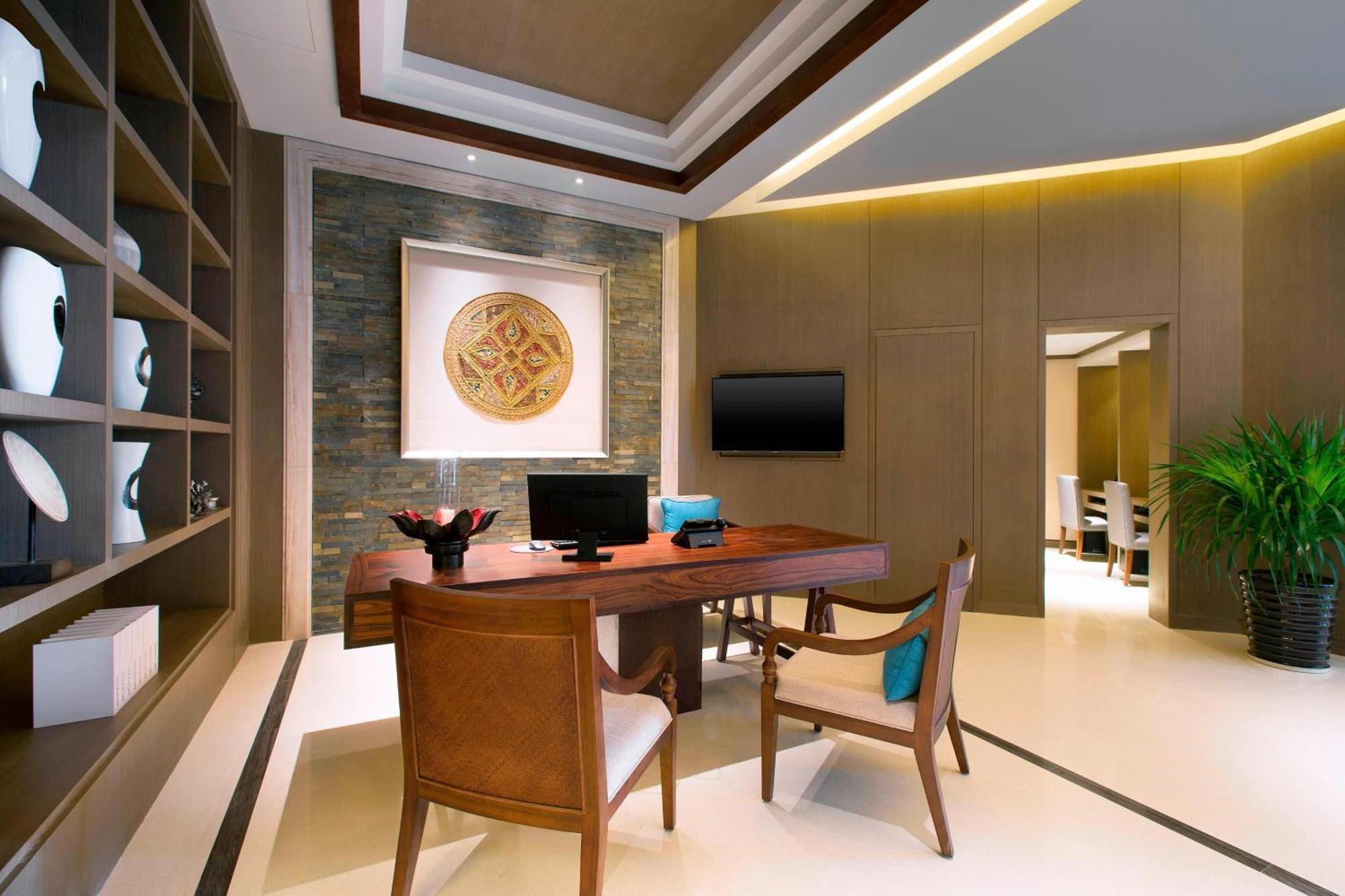 Sheraton Grand Xishuangbanna Hotel Jinghong Exterior photo